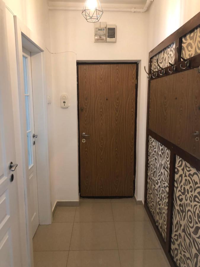 Appartamento Grig Apartament Bucarest Esterno foto